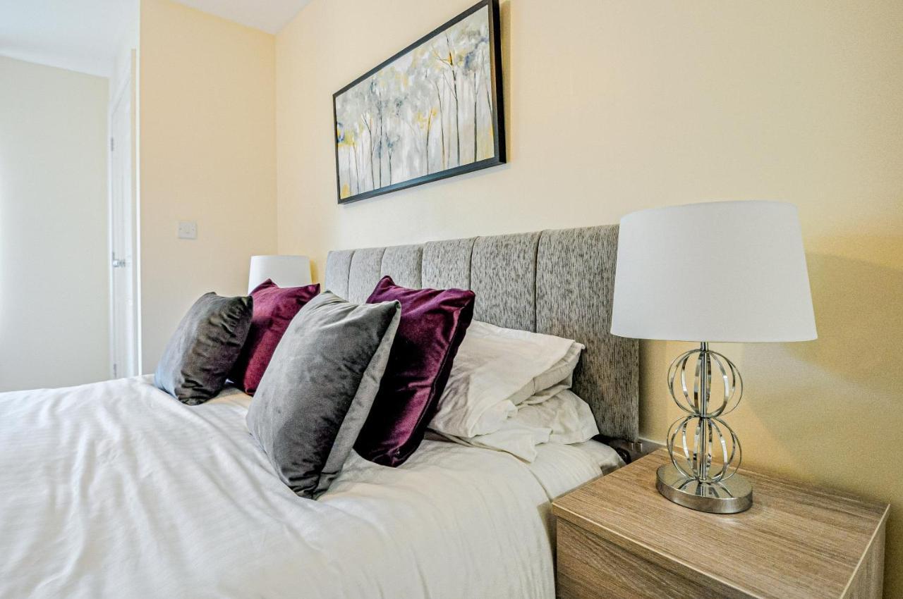 Kings Quarter - Four Bed Apartment - #0202 メイデンヘッド エクステリア 写真