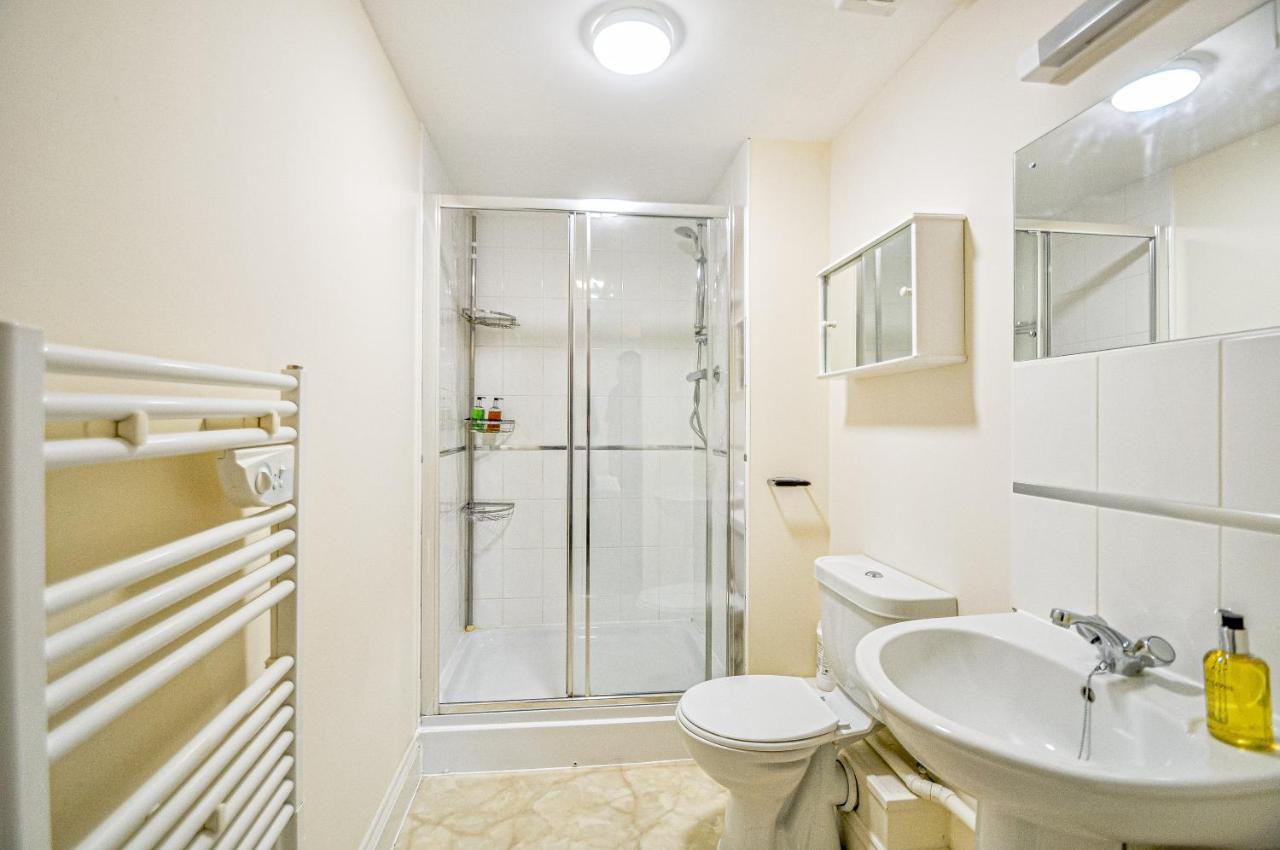 Kings Quarter - Four Bed Apartment - #0202 メイデンヘッド エクステリア 写真