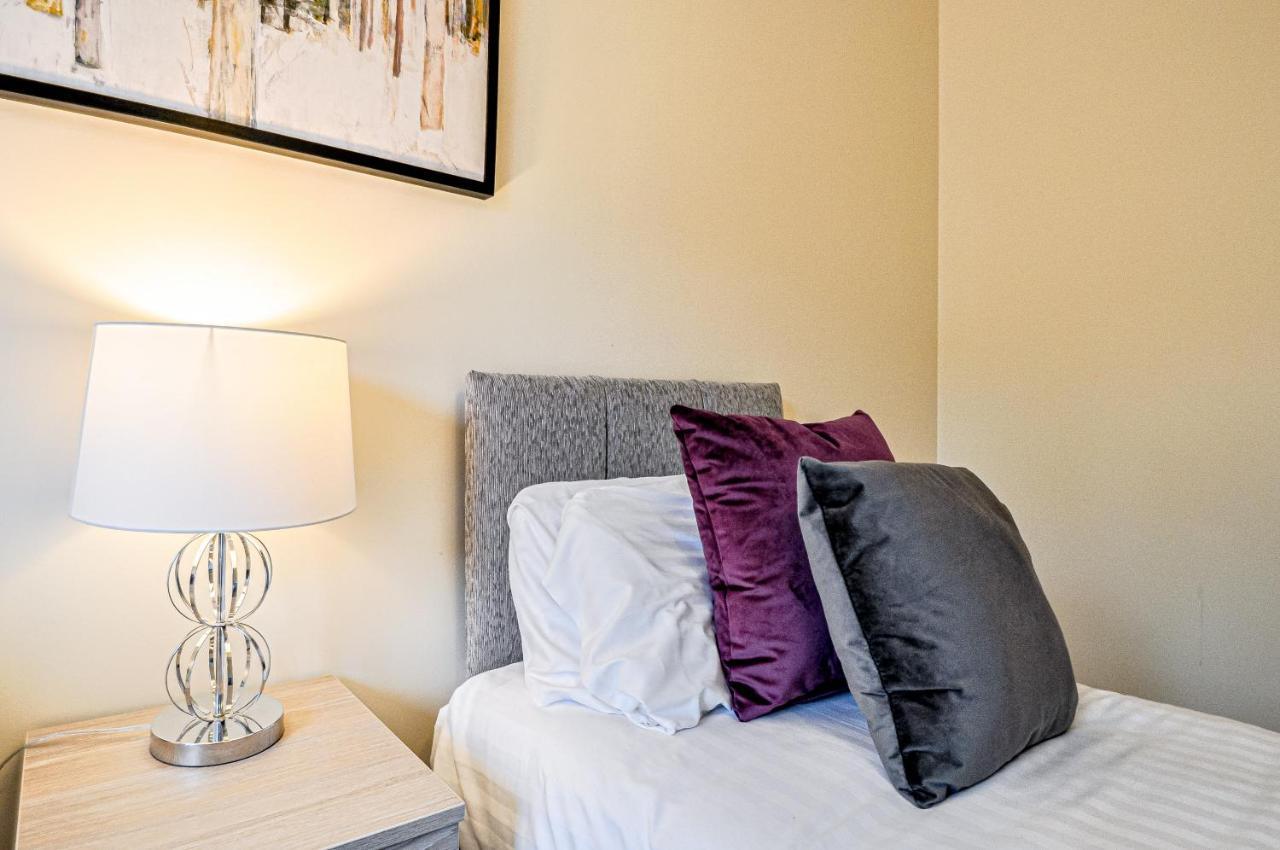 Kings Quarter - Four Bed Apartment - #0202 メイデンヘッド エクステリア 写真